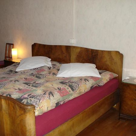 Les Tilleuls Hotel Gorgier Habitación foto