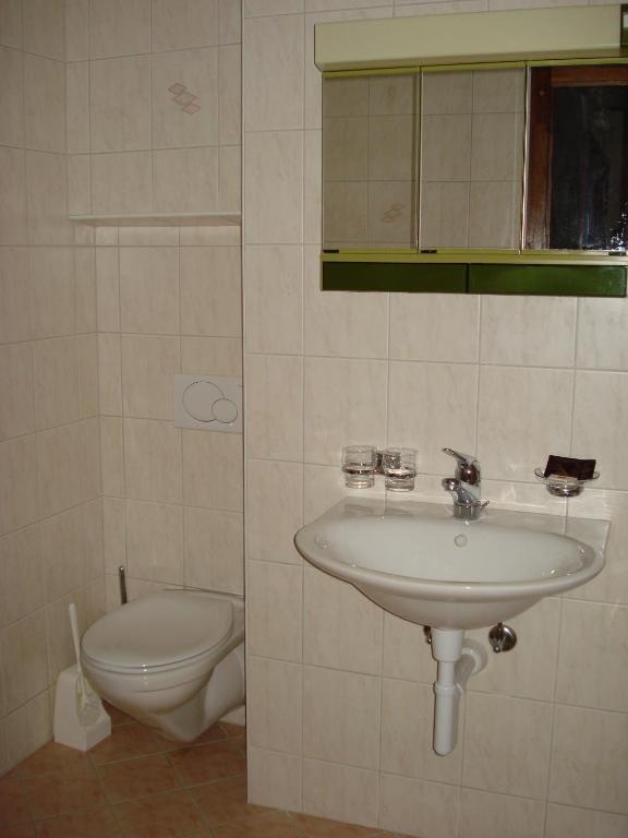 Les Tilleuls Hotel Gorgier Habitación foto